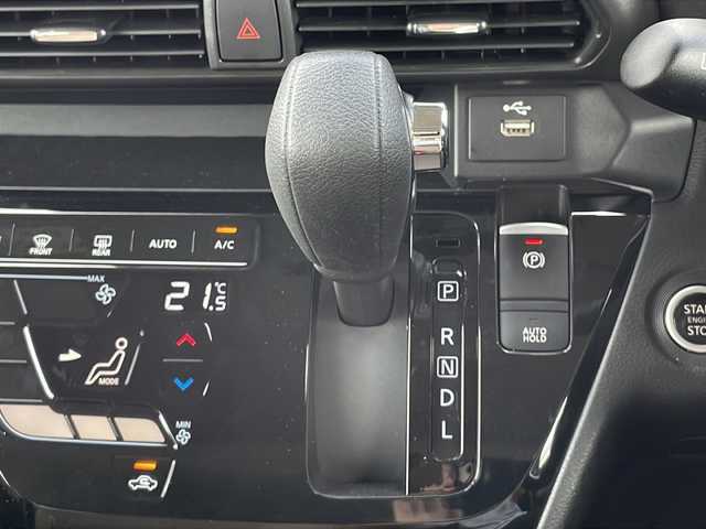 日産 ルークス HWS Gターボ プロパイロットED 山口県 2020(令2)年 4.4万km アトランティックブルー 純正9インチSDナビ【MM319D-L】/・AM/FM/USB/CD/DVD/Bluetooth/フルセグテレビ/アラウンドビューモニター/ETC/ドライブレコーダー/本革巻きステアリング/ステアリングスイッチ/ハンズフリーフォン/サイドターンランプ付電動格納式リモコンカラードドアミラー/ディスプレイ付自動防眩式ルームミラー/プラズマクラスター技術搭載リヤシーリングファン/アイドリングストップ/純正フロアマット/15インチ純正アルミホイール/電動パーキングブレーキ/オートブレーキホールド/両側パワースライドドア/LEDヘッドランプ/フォグランプ/オートライト/スマートキー・スペアキー有/プッシュアップスタート/ドアバイザー/プロパイロット/フロント&バックソナー/インテリジェント エマージェンシーブレーキ/ふらつき警報/車線逸脱防止支援システム/SOSコール/盗難防止装置