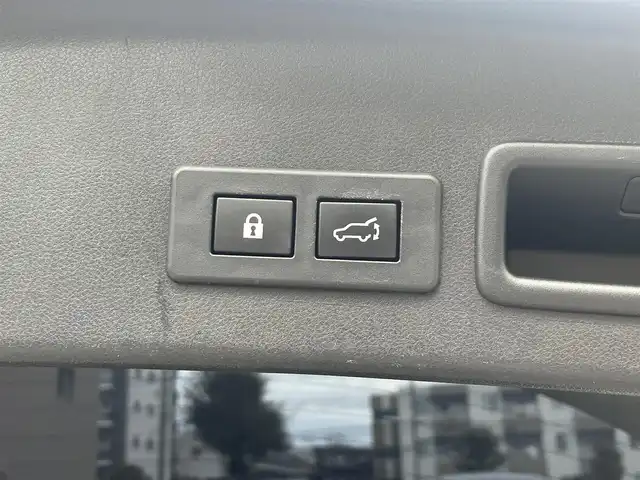 スバル レヴォーグ 1．8STIスポーツ EX 青森県 2020(令2)年 7万km クリスタルホワイトP ワンオーナー/4WD/ターボ/Apple Car Play/Android Auto/純正メモリナビ/ (フルセグTV/Bluetooth/DVD/USB)/バックカメラ/サイドカメラ/ETC/レザーシート/前席パワーシート【D席メモリ機能】/全席シートヒーター/パワーバックドア/アイサイトX/・全車速追従機能付クルーズコントロール/・プリクラッシュブレーキ/・アイサイトツーリングアシスト/・アクティブレーンキープ/・AT誤発進抑制制御/・AT誤後進抑制制御/・後退時ブレーキアシスト/・車線逸脱警報/・ふらつき警報/・先行車発進お知らせ/・スバルリヤビークルディテクション/・エマージェンシーレーンキープアシスト/・ドライバーモニタリングシステム/・アレイ式アダプティブドライビングビーム/横滑り防止装置/スマートキー/純正18インチアルミホイール/純正LEDヘッドライト/パドルシフト/スペアキー1本/保証書/取扱説明書