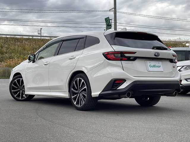 スバル レヴォーグ 1．8STIスポーツ EX 青森県 2020(令2)年 7万km クリスタルホワイトP ・4WD/・レザーシート/・ターボ/・純正メモリーナビ/・フルセグTV/BT/DVD/USB/・衝突軽減装置/・横滑り抑制装置/・レーンキープアシスト/・バック・サイドカメラ/・D＋N席シートヒーター/・D＋N席パワーシート/・パワーバックドア/・レーダークルーズコントロール/・オートライト/・オートハイビーム/・パドルシフト/・純正フロアマット/・LEDヘッドライト/・ETC/・ドライブレコーダー/・スペアキー/・純正AW18インチ/・保証書、取説