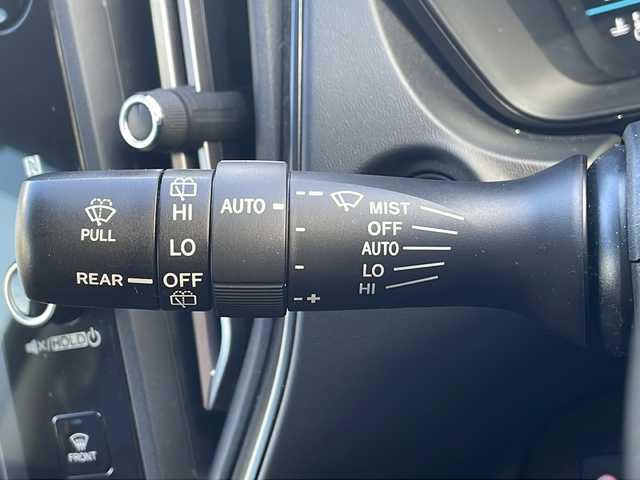 スバル レヴォーグ 1．8STIスポーツ EX 青森県 2020(令2)年 7万km クリスタルホワイトP ・4WD/・レザーシート/・ターボ/・純正メモリーナビ/・フルセグTV/BT/DVD/USB/・衝突軽減装置/・横滑り抑制装置/・レーンキープアシスト/・バック・サイドカメラ/・D＋N席シートヒーター/・D＋N席パワーシート/・パワーバックドア/・レーダークルーズコントロール/・オートライト/・オートハイビーム/・パドルシフト/・純正フロアマット/・LEDヘッドライト/・ETC/・ドライブレコーダー/・スペアキー/・純正AW18インチ/・保証書、取説