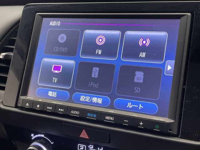 ホンダ フィット e:HEVホーム 宮崎県 2022(令4)年 2.9万km クリスタルブラックパール 禁煙車/ホンダセンシング/純正8型ナビTV/（Gathers/VXM-215VFEi/CD/DVD/Bluetooth/フルセグTV)/純正バックカメラ/純正前後ドライブレコーダー/純正OPエアロ/純正OPルーフエンドスポイラー/純正ビルトインETC/純正LEDオートライト/純正LEDフォグ/純正フロアマット/社外16インチアルミ/アダプティブクルーズコントロール/レーンディパーチャーアラート/オートマチックハイビーム/クリアランスソナー/電子パーキング/オートホールド/ウインカードアミラー/オートエアコン/ハーフレザーシート/本革巻ハンドル/スマートキー/プッシュエンジンスタート/スペアキー/新車時保証書/取扱い説明書