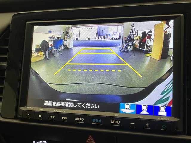 ホンダ フィット e:HEVホーム 宮崎県 2022(令4)年 2.9万km クリスタルブラックパール 禁煙車/ホンダセンシング/純正8型ナビTV/（Gathers/VXM-215VFEi/CD/DVD/Bluetooth/フルセグTV)/純正バックカメラ/純正前後ドライブレコーダー/純正OPエアロ/純正OPルーフエンドスポイラー/純正ビルトインETC/純正LEDオートライト/純正LEDフォグ/純正フロアマット/社外16インチアルミ/アダプティブクルーズコントロール/レーンディパーチャーアラート/オートマチックハイビーム/クリアランスソナー/電子パーキング/オートホールド/ウインカードアミラー/オートエアコン/ハーフレザーシート/本革巻ハンドル/スマートキー/プッシュエンジンスタート/スペアキー/新車時保証書/取扱い説明書