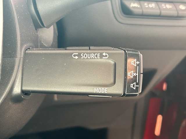 ルノー ルノー キャプチャー インテンス テックパック 愛知県 2022(令4)年 5.4万km 赤Ⅱ /カラーコード(XPA)/(ルージュフラムM+ノワールエトワールM)//ワンオーナー//純ディスプレイオーディオ/(Radio/Bluetooth/USB)/(AppleCarPlay/AndroidAuto)//黒レザーシート/(前席シートヒーター)/(D席パワーシート)//アラウンドビューカメラ//レーダークルーズコントロール//アクティブブレーキ//車間距離警告//標識認識//レーンキープアシスト//死角警告//コーナーセンサー//前後ドライブレコーダー//ＥＴＣ//パドルシフト//ステアリングヒーター//スマートキー//スペアキーx1//電動パーキングブレーキ//ＬＥＤヘッドライト