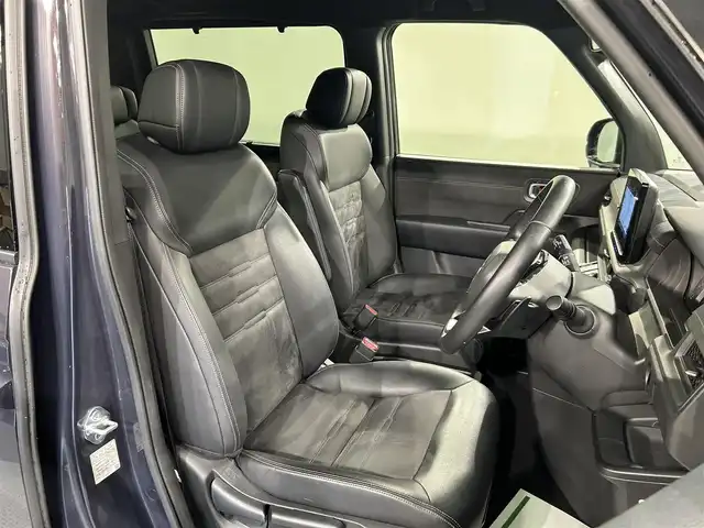 ホンダ ステップワゴン スパーダ eHEV プレミアムライン 愛知県 2022(令4)年 1.7万km トワイライトミストブラックパール 純正9インチナビ/（AM/FM/CD/DVD/USB/Bluetooth/フルセグTV）/両側電動スライドドア/ホンダセンシング/・レーダークルーズコントロール/・レーンキープアシスト/・ブラインドスポットモニター/・パーキングセンサー/・衝突軽減ブレーキ/・標識認識機能/アラウンドビューモニター/LEDヘッドライト/1列目・2列目シートヒーター/ETC/バックカメラ/ドライブレコーダー/ブラインドスポットモニター/電動リアゲート/プッシュスタート/コーナーセンサー/パドルシフト/2列目オットマン/スマートキー/ミュージックサーバー/ミュージックプレイヤー接続/オートライト