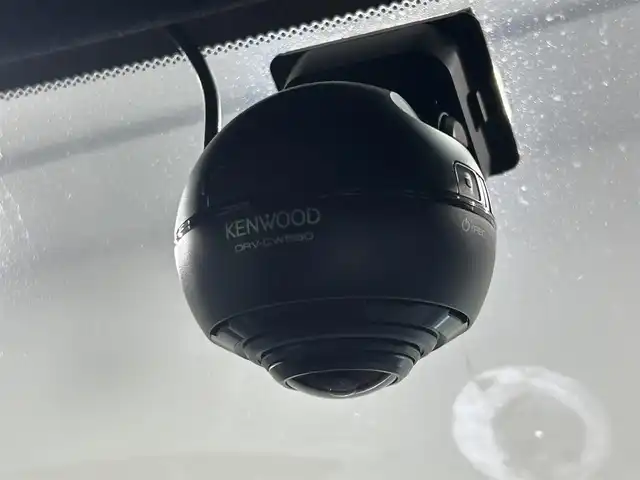 ホンダ ステップワゴン スパーダ eHEV プレミアムライン 愛知県 2022(令4)年 1.7万km トワイライトミストブラックパール 純正9インチナビ/（AM/FM/CD/DVD/USB/Bluetooth/フルセグTV）/両側電動スライドドア/ホンダセンシング/・レーダークルーズコントロール/・レーンキープアシスト/・ブラインドスポットモニター/・パーキングセンサー/・衝突軽減ブレーキ/・標識認識機能/アラウンドビューモニター/LEDヘッドライト/1列目・2列目シートヒーター/ETC/バックカメラ/ドライブレコーダー/ブラインドスポットモニター/電動リアゲート/プッシュスタート/コーナーセンサー/パドルシフト/2列目オットマン/スマートキー/ミュージックサーバー/ミュージックプレイヤー接続/オートライト