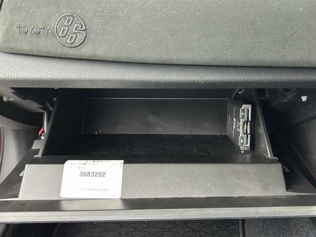 トヨタ ８６ GT リミテッド 愛知県 2012(平24)年 5.9万km レッドマイカM/グレーM 禁煙車/6速MT/純正7インチナビ/（AM/FM/CD/DVD/Bluetooth/フルセグTV）/バックカメラ/シートヒーター/ETC/スマートキー/プッシュスタート/純正フロアマット/純正アルミホイール/横滑り防止装置