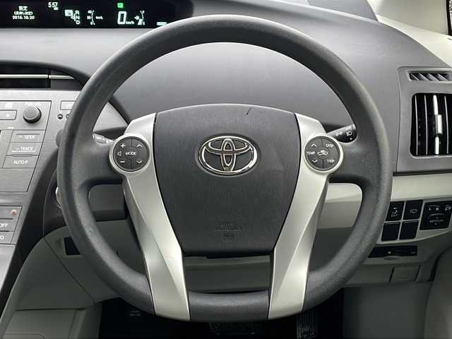 トヨタ プリウス S ツーリングセレクション 沖縄県 2012(平24)年 3.4万km ホワイトパールクリスタルシャイン 純正CDオーディオ/スマートキー/ETC/オートライト/ステアリングスイッチ/ウィンカードアミラー