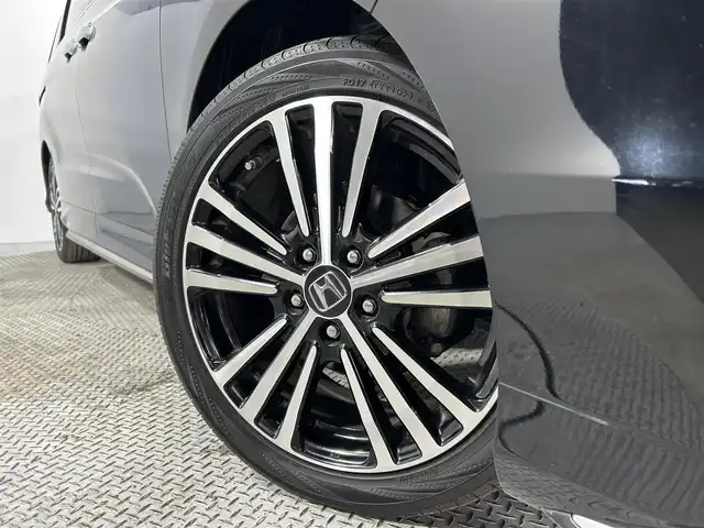 ホンダ オデッセイ アブソルート EX 大阪府 2014(平26)年 3.9万km クリスタルブラックパール 純正ナビ(フルセグ/DVD再生/Bluetooth) 360カメラ 後席モニター ETC 両側パワースライドドア ハーフレザー パワーシート オットマン クルコン BSM ワンオーナー