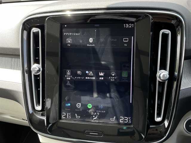 ボルボ ＸＣ４０ リチャージPHV T5 インスクリプション 長野県 2020(令2)年 3.5万km 白 純ナビ/革シート /BSM /ACC /AFS /純正19AW /全周囲カメラ /自動駐車 /自動発車 /サンルーフ/LEDヘッドライト /Pシート/シートヒーター(D/N)/スピーカー(harman/kardon)