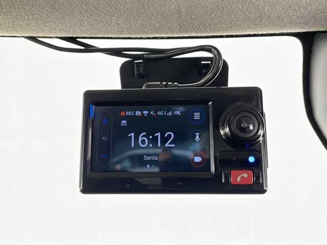 ダイハツ タント ファンクロス 長野県 2023(令5)年 3.5万km コンパーノレッド スマートアシスト/衝突回避支援ブレーキ/車線逸脱抑制制御機能/車線逸脱警報機能/路側逸脱警報機能/ふらつき警報/先行車発進お知らせ機能/オートハイビーム/サイドビューランプ/社外SDナビ/バックカメラ/ETC/両側パワースライド/４WD/前席シートヒーター/ステリングスイッチ/ドアバイザー/フロアマット/純正AW