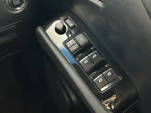 トヨタ ヴェルファイア 2.5Z Aエディデョン ゴールデンアイズ 道央・札幌 2017(平29)年 10.4万km ブラック ・ワンオーナー車/・４WD/・寒冷地仕様/・アルパインナビゲーション（EX11V）/　CD/DVD/フルセグ/SD/BT/・アルパイン12.8インチフリップダウンモニター/   （プラズマクラスター付）/・社外ドライブレコーダー前後（ZDR025）/・ビルトインETC/・レーダー探知機/・両側パワースライドドア/・オートブレーキホールド/・レーダークルーズコントロール/・インテリジェントクリアランスソナー/・ハーフレザーシート/・F/Rフォグランプ/・リモートスタート一体型スマートキー/・プッシュスタート/・スペアキー１本/・純正AW18インチ＋夏タイヤ/・社外AW16インチ＋冬タイヤ積込/・保証書付き/・取説付き/・MTモード付AT/・電動格納ウィンカーミラー/・ステアリングスイッチ/・nanoe