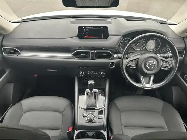 マツダ ＣＸ－５ XD プロアクティブ 岡山県 2017(平29)年 6.6万km スノーフレイクホワイトパールマイカ 衝突軽減ブレーキ/純正ナビ（AM.FM.BT.フルセグ.CDDVD）/バックビューモニター/アイドリングストップ/コーナーセンサー/レーンディパーチャアラート/アダプティブクルーズコントロール/ステアリングヒーター/シートヒーター/パワーバックドア/電子パーキングシステム/ドライブレコーダー/純正19インチアルミホイール/プッシュスタート/スマートキー