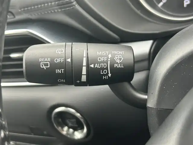 マツダ ＣＸ－５ XD プロアクティブ 岡山県 2017(平29)年 6.6万km スノーフレイクホワイトパールマイカ 衝突軽減ブレーキ/純正ナビ（AM.FM.BT.フルセグ.CDDVD）/バックビューモニター/アイドリングストップ/コーナーセンサー/レーンディパーチャアラート/アダプティブクルーズコントロール/ステアリングヒーター/シートヒーター/パワーバックドア/電子パーキングシステム/ドライブレコーダー/純正19インチアルミホイール/プッシュスタート/スマートキー