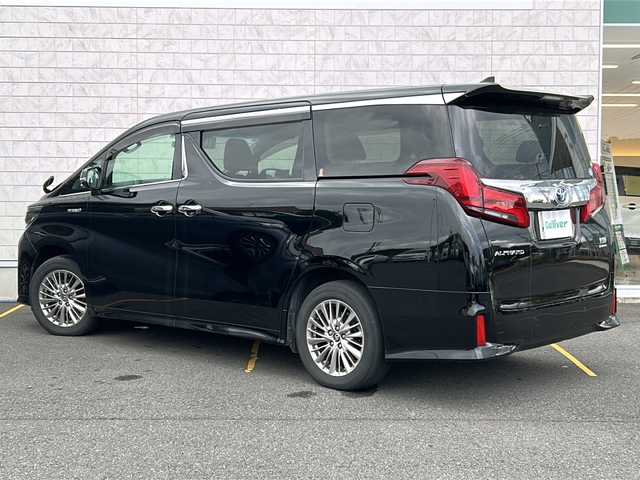 トヨタ アルファードハイブリット S 茨城県 2020(令2)年 4万km ブラック ワンオーナー/4WD/メーカーOP純正ナビ/　　【BT、CD、DVD】/バックカメラ/両側パワースライドドア/トヨタセーフティセンス/プリクラッシュセーフティ/レーントレーシングアシスト/クリアランスソナー/パーキングサポートブレーキ/ロードサインアシスト/純正17インチAW/LEDオートライト/純正フロアマット/ETC2.0/前後ドライブレコーダー/フリップダウンモニター/スマートキー/プッシュスタート/取扱説明書
