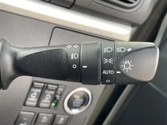 ダイハツ タント カスタムX トップED LTD SAⅢ 兵庫県 2018(平30)年 10.1万km パールホワイトⅢ (株)IDOMが運営する【じしゃロン神戸名谷店】の自社ローン専用車両になりますこちらは現金またはオートローンご利用時の価格です。自社ローンご希望の方は別途その旨お申付け下さい。/純正ナビ/Bluetooth接続/全方位カメラ/ETC/衝突被害軽減システム/オートハイビーム/両側パワースライドドア/シートヒーター/コーナーセンサー/スマートキー/スペアキー１本