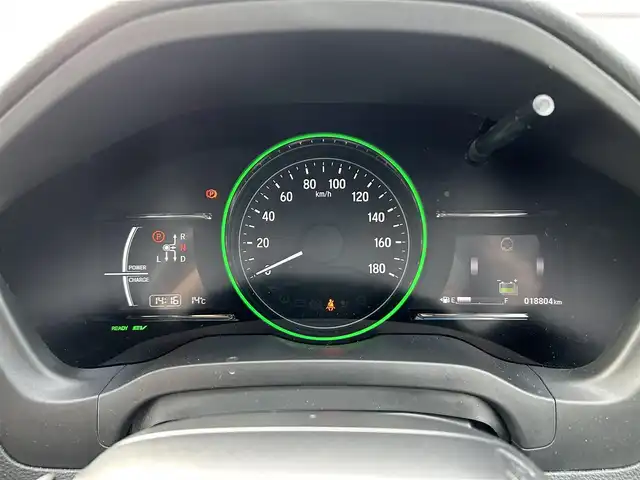 ホンダ ヴェゼル ハイブリッド X ホンダセンシング 宮城県 2019(令1)年 1.9万km オーロラアメジストメタリック ホンダセンシング/●衝突軽減ブレーキ〈CMBS〉/●誤発進抑制機能/●歩行者事故低減ステアリング/●路外逸脱抑制機能/●ACC〈アダプティブ・クルーズ・コントロール〉/●LKAS〈車線維持支援システム〉/●先行車発進お知らせ機能/●標識認識機能/純正ナビ（VXM-194VFi）/・CD/DVD/・Bluetooth/・フルセグTV/・USB/HDMI/バックカメラ/ビルトインETC/ドライブレコーダー/革巻きステアリング/パドルシフト/ステアリングスイッチ/電動パーキングブレーキ/ブレーキホールド/LEDヘッドランプ/フォグランプ/オートライト/スマートキー＆プッシュスタート/スペアキー/純正エンジンスターター/電動格納ミラー/純正16インチアルミホイール/純正フロアマット/ドアバイザー/W/サイド/カーテンエアバッグ