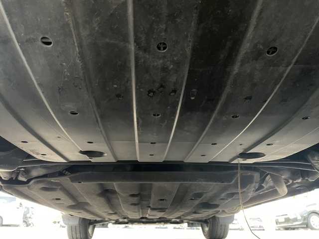 ホンダ ヴェゼル ハイブリッド 宮城県 2014(平26)年 9.7万km ルーセブラックM (株)IDOMが運営する【じしゃロン仙台店】の自社ローン専用車両になりますこちらは現金またはオートローンご利用時の価格です。自社ローンご希望の方は別途その旨お申付け下さい/carozzeriaナビ/フルセグ（走行中視聴可能）/Bluetooth/ドラレコ/ETC/LEDヘッドライト/ハーフレザー/フロアマット→無限