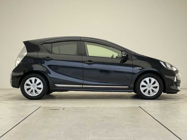 トヨタ アクア G 愛知県 2012(平24)年 6.1万km ブラックマイカ モデリスタエアロ/ALPINE8型ナビ/バックカメラ/シートヒーター/LEDヘッドライト/オートライト/ETC/フルセグ/CD DVD/Bluetooth/ステアリングスイッチ/スマートキー/プッシュスタート