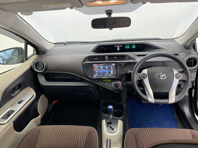 トヨタ アクア G 愛知県 2012(平24)年 6.1万km ブラックマイカ モデリスタエアロ/ALPINE8型ナビ/バックカメラ/シートヒーター/LEDヘッドライト/オートライト/ETC/フルセグ/CD DVD/Bluetooth/ステアリングスイッチ/スマートキー/プッシュスタート