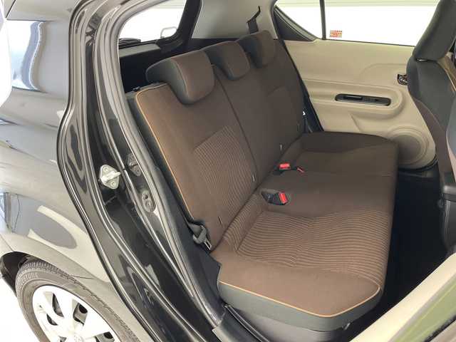 トヨタ アクア G 愛知県 2012(平24)年 6.1万km ブラックマイカ モデリスタエアロ/ALPINE8型ナビ/バックカメラ/シートヒーター/LEDヘッドライト/オートライト/ETC/フルセグ/CD DVD/Bluetooth/ステアリングスイッチ/スマートキー/プッシュスタート