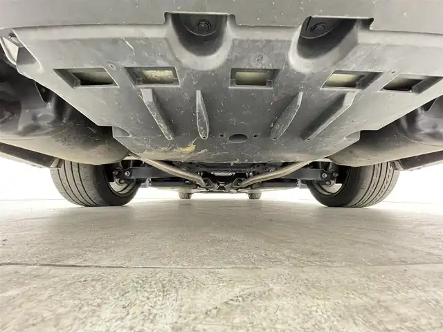 トヨタ クラウン ハイブリッド RS 千葉県 2019(令1)年 6.7万km ホワイトパールクリスタルシャイン 禁煙車/トヨタセーフティセンス/・レーダークルーズコントロール/・ブラインドスポットモニター/・ヘッドアップディスプレイ/・プリクラッシュセーフティ/・プリクラッシュセーフティブレーキ/・クリアランスソナー/・パーキングアシスト/純正メモリナビ/・CD/DVD/USB/Bluetooth/フルセグTV/・全方位カメラ/・ビルトインETC２.０/皮巻きステアリング/・ステアリングスイッチ/・ステアリングヒーター/DNパワーシート/・DNシートヒーター/・D席メモリ付き/MT付きAT/純正フロアマット/純正18インチAW/オートライト/・オートマチックハイビーム/・LEDヘッドライト/・LEDフォグランプ