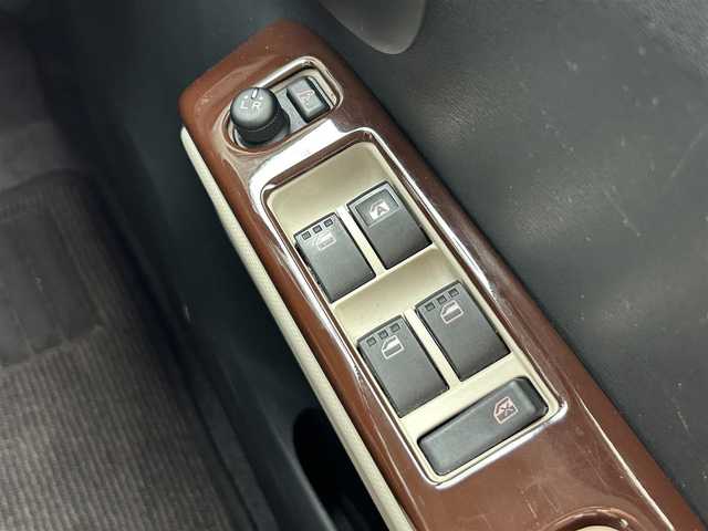 ダイハツ ミラ ココア X 静岡県 2014(平26)年 3.7万km プラムブラウンクリスタルマイカ 純正オーディオ/CD/AUX/AM/FM/スマートキー/アイドリングストップ/電動格納ミラー/光軸レベライザー/純正ホイールキャップ/フォグランプ/純正フロアマット/取扱説明書/ベンチシート/サイドバイザー