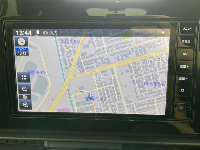 日産 セレナ X V 道央・札幌 2023(令5)年 1.1万km ブリリアントシルバー 4WD/両側パワースライドドア/プロパイロット/前後コーナーセンサー/純正SDナビ［MM222D-L］(フルセグテレビ走行中視聴不可)/純正ドアバイザー/社外前後ドライブレコーダー(ZDR-035)/ETC/純正アルミキャップ/電動格納ミラー/ウインカーミラー/オートホールドブレーキ/ハンズフリーオートスライドドア/パドルシフト/ステアリングスイッチ/ステアリングヒーター/2列目サンシェード/BSM/スペアキー1本