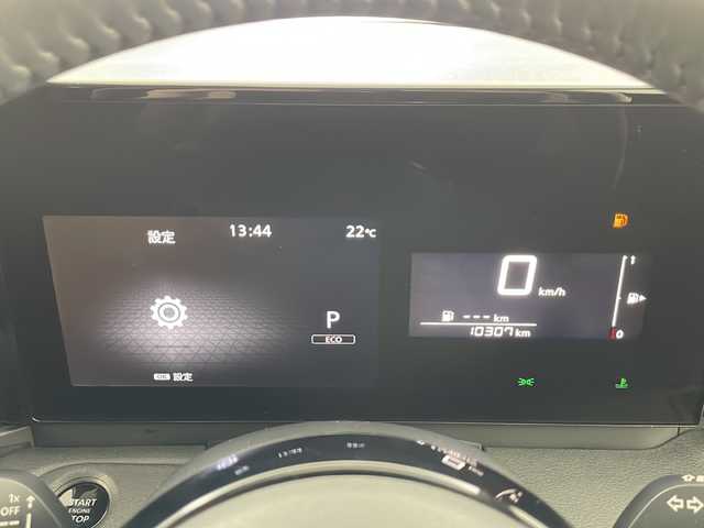 日産 セレナ X V 道央・札幌 2023(令5)年 1.1万km ブリリアントシルバー 4WD/両側パワースライドドア/プロパイロット/前後コーナーセンサー/純正SDナビ［MM222D-L］(フルセグテレビ走行中視聴不可)/純正ドアバイザー/社外前後ドライブレコーダー(ZDR-035)/ETC/純正アルミキャップ/電動格納ミラー/ウインカーミラー/オートホールドブレーキ/ハンズフリーオートスライドドア/パドルシフト/ステアリングスイッチ/ステアリングヒーター/2列目サンシェード/BSM/スペアキー1本