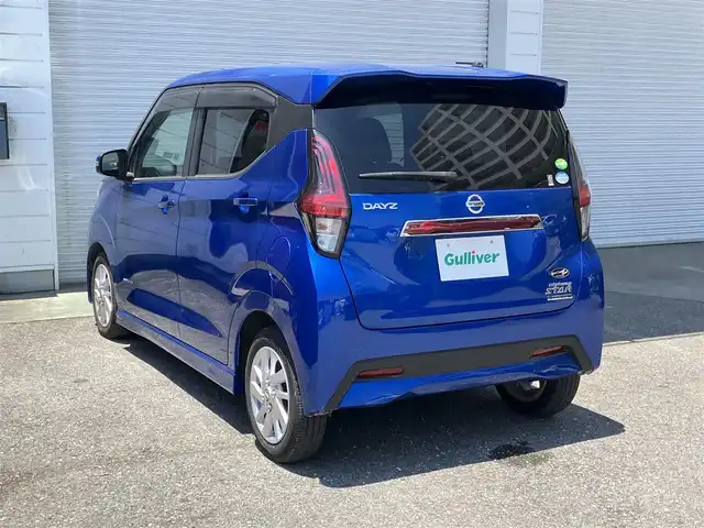 日産 デイズ ハイウェイスターX 高知県 2019(令1)年 6.1万km オーシャンブルーP 純正９型ナビ　/フルセグＴＶ　/Bluetooth接続/バックカメラ　/エマージェンシーブレーキ　/衝突軽減　/ナビ連動ドラレコ　/プッシュスタート　/ＬＥＤオートライト　/フォグランプ　/純正ＡＷ　/保証書/取扱説明書/アイドリングストップ