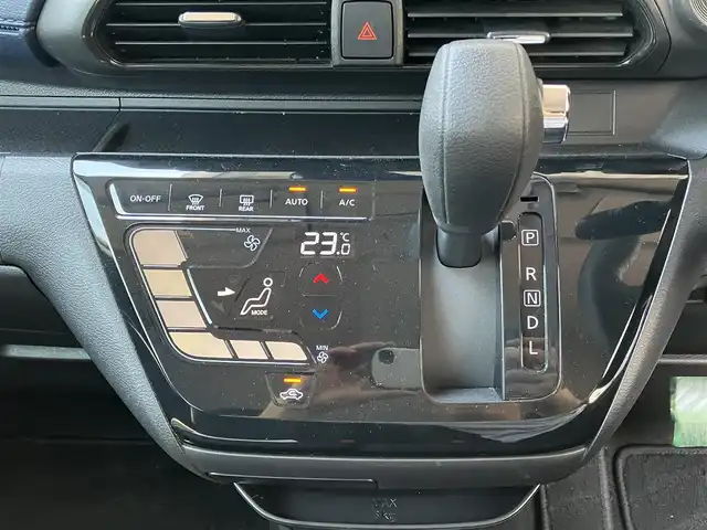 日産 デイズ ハイウェイスターX 高知県 2019(令1)年 6.1万km オーシャンブルーP 純正９型ナビ　/フルセグＴＶ　/Bluetooth接続/バックカメラ　/エマージェンシーブレーキ　/衝突軽減　/ナビ連動ドラレコ　/プッシュスタート　/ＬＥＤオートライト　/フォグランプ　/純正ＡＷ　/保証書/取扱説明書/アイドリングストップ