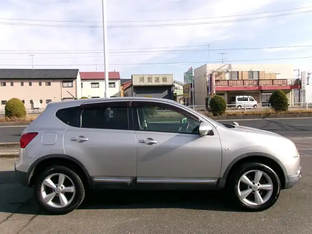 日産 デュアリス 20G 三重県 2010(平22)年 14.3万km ダイヤモンドシルバー ♪ワンオーナー/♪ガラスルーフ/インテリキー×2/純正HDDナビ/・TV・SD/・DVD再生/・CD録音/・バックカメラ/純正17インチAW/HIDヘッドライト/フォグライト/オートライト/革巻ステアリング/電格ミラー/プライバシーガラス/フロアマット/ドアバイザー/ETC/サイド/カーテンエアバック