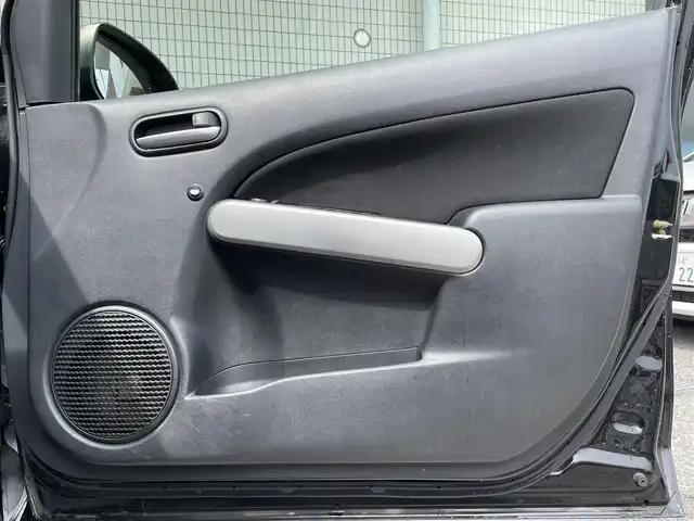 マツダ デミオ 13C－V スマートエディション 千葉県 2012(平24)年 4.7万km ブリリアントブラック 純正SDナビゲーション/（CD/DVD/SD/ラジオ）/バックカメラ/ETC/ステアリングスイッチ/社外LEDヘッドライト/社外LEDフォグライト/ドアバイザー/電格ミラー/純正フロアマット/純正サマー（タイヤ積込ホイールキャップ付き）