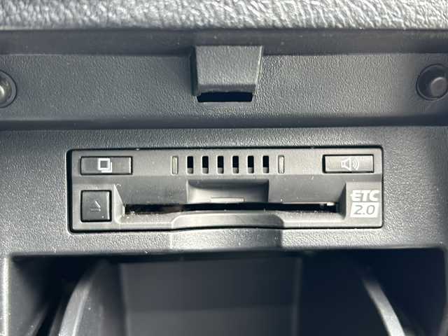 トヨタ アルファード S Cパッケージ 岐阜県 2020(令2)年 4.1万km ホワイトパールクリスタルシャイン モデリスタエアロ/サンルーフ/後席モニター/デジタルインナーミラー/トヨタセーフティセンス/・プリクラッシュセーフティ/・レーンディパーチャーアラート（LDA）/・レーダークルーズコントロール/・オートマチックハイビーム（AHB）/・ブラインドスポットモニター/純正ディスプレイオーディオ/Bluetooth/フルセグTV/USB/メモリーシート/パワーシート/シートヒーター（運転席/助手席）/ステアリングヒーター/革ステアリング/ステアリングスイッチ/両側パワースライドドア/コーナーセンサー/バックカメラ/ドライブレコーダー/スマートキー/プッシュスタート/LEDヘッドライト/フォグランプ/シーケンシャルウィンカー/ETC2.0 /後席サンシェード/純正アルミホイール/社外フロアマット/社外ドアバイザー