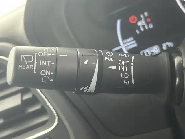 ホンダ ヴェゼル ハイブリッド X ホンダセンシング 埼玉県 2020(令2)年 5.1万km ミッドナイトブルービームM 純正８型ナビ　バックカメラ　Ｂｌｕｅｔｏｏｔｈ　ＨＤＭＩ　フルセグＴＶ　カロッツェリア９型リアモニター 追従クルコン レーンアシスト 前後ドライブレコーダー スペアキー パドルシフト