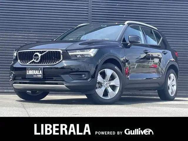 ボルボ ＸＣ４０ B4 AWD モメンタム 三重県 2021(令3)年 2.3万km オニキスブラックP ワンオーナー/360°ビューカメラ/HDDナビ/フルセグテレビ/パワーバックドア/パワーシート/シートヒーター/LEDヘッドライト/純正18インチアルミホイール/ルーフレール/アダクティブクルーズコントロール/Bluetooth/Apple CarPlay/Android Auto
