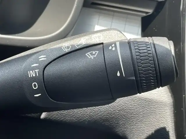 ボルボ ＸＣ４０ B4 AWD モメンタム 三重県 2021(令3)年 2.3万km オニキスブラックP ワンオーナー/360°ビューカメラ/HDDナビ/フルセグテレビ/パワーバックドア/パワーシート/シートヒーター/LEDヘッドライト/純正18インチアルミホイール/ルーフレール/アダクティブクルーズコントロール/Bluetooth/Apple CarPlay/Android Auto