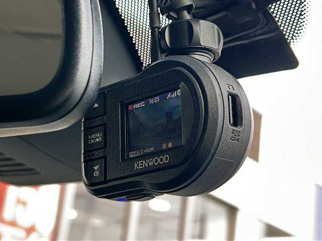 マツダ アクセラ スポーツ 15S プロアクティブ 鳥取県 2017(平29)年 8.3万km ディープクリスタルブルーマイカ スマートキーx2個/プリクラッシュセーフティ/レーンデパーチャー/レーダークルーズ/クリアランスソナー/ヘッドアップディスプレイ/ドライブレコーダー/オートクルーズコントロール/オートハイビーム/マツダコネクトナビ/フルセグ・Bluetooth/バックカメラ/スポーツモード/パドルシフト/オートワイパー/純正AWラジアル4本積込/保証書・取説