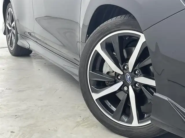 スバル レヴォーグ 1．8GT－H EX 福岡県 2021(令3)年 2.1万km クリスタルブラックシリカ 純正１１．６インチナビ　/バック／サイドカメラ　/ＥＴＣ　/前方ドラレコ　/レーダークルコン　/コーナーセンサー　/衝突軽減ブレーキ　/レーンキープ　/パドルシフト　/パワーシート/全席シートヒーター　/パワーバックドア　/純正１８インチＡＷ