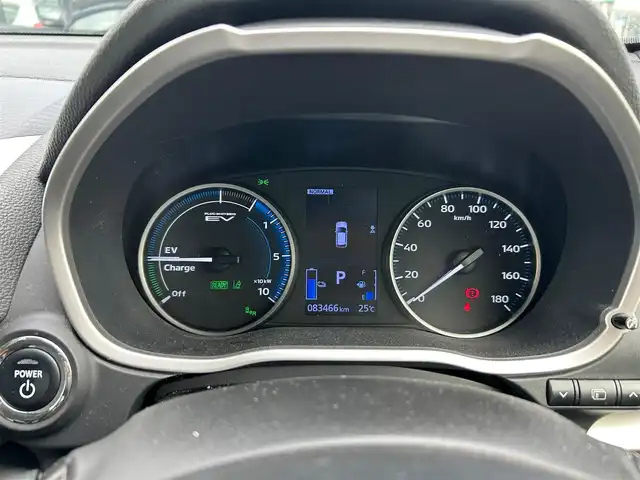 三菱 エクリプス クロス ＰＨＥＶ P 宮城県 2020(令2)年 8.3万km ホワイトダイヤモンド e-アシスト/・衝突被害軽減ブレーキシステム/・車線逸脱警報システム/・レーダークルーズコントロール/・オートマチックハイビーム/・誤発進抑制機能/・後側方車両検知警報システム/・後退時車両検知警報システム/スマートフォン連携ナビゲーション/・Bluetooth/・フルセグTV/マルチアラウンドモニター/ETC/AC100V/1500W電源/ヘッドアップディスプレイ/ハーフレザーシート/パワーシート/シートヒーター/ステアリングヒーター/LEDヘッドランプ/LEDフロントフォグランプ/オートライト/スマートキー＆プッシュスタート/電動格納ミラー/純正１８インチアルミホイール/純正フロアマット/スペアキー