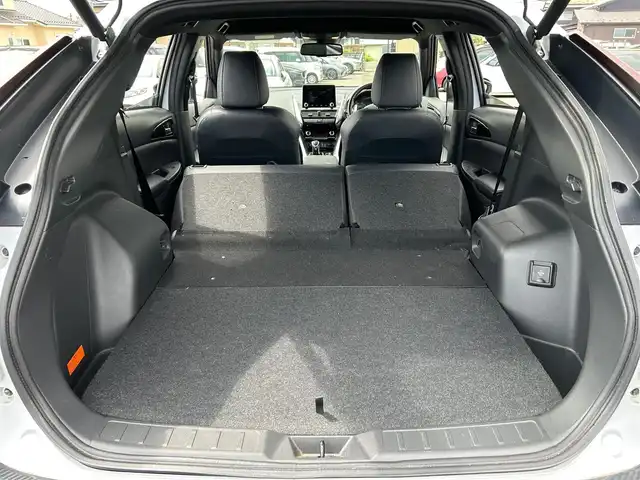 三菱 エクリプス クロス ＰＨＥＶ P 宮城県 2020(令2)年 8.3万km ホワイトダイヤモンド e-アシスト/・衝突被害軽減ブレーキシステム/・車線逸脱警報システム/・レーダークルーズコントロール/・オートマチックハイビーム/・誤発進抑制機能/・後側方車両検知警報システム/・後退時車両検知警報システム/スマートフォン連携ナビゲーション/・Bluetooth/・フルセグTV/マルチアラウンドモニター/ETC/AC100V/1500W電源/ヘッドアップディスプレイ/ハーフレザーシート/パワーシート/シートヒーター/ステアリングヒーター/LEDヘッドランプ/LEDフロントフォグランプ/オートライト/スマートキー＆プッシュスタート/電動格納ミラー/純正１８インチアルミホイール/純正フロアマット/スペアキー