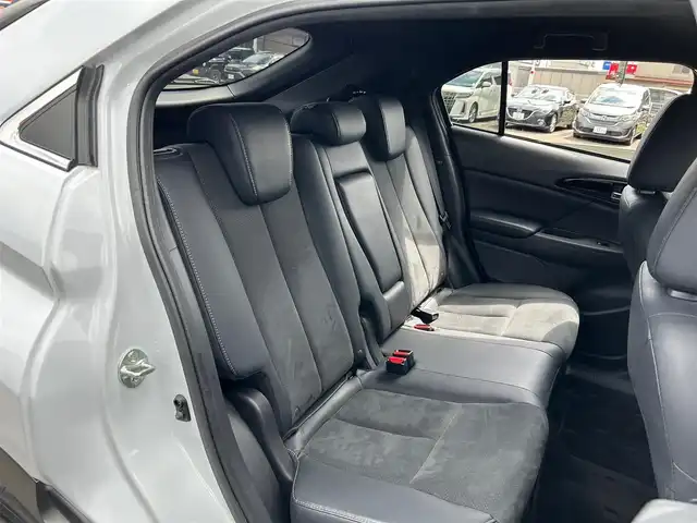 三菱 エクリプス クロス ＰＨＥＶ P 宮城県 2020(令2)年 8.3万km ホワイトダイヤモンド e-アシスト/・衝突被害軽減ブレーキシステム/・車線逸脱警報システム/・レーダークルーズコントロール/・オートマチックハイビーム/・誤発進抑制機能/・後側方車両検知警報システム/・後退時車両検知警報システム/スマートフォン連携ナビゲーション/・Bluetooth/・フルセグTV/マルチアラウンドモニター/ETC/AC100V/1500W電源/ヘッドアップディスプレイ/ハーフレザーシート/パワーシート/シートヒーター/ステアリングヒーター/LEDヘッドランプ/LEDフロントフォグランプ/オートライト/スマートキー＆プッシュスタート/電動格納ミラー/純正１８インチアルミホイール/純正フロアマット/スペアキー