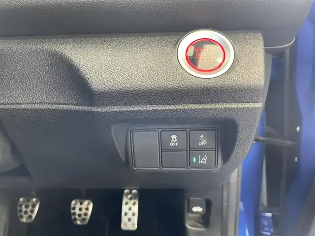 ホンダ シビック ハッチバック ホンダセンシング 福島県 2018(平30)年 4.6万km ブリリアントスポーティブルーメタリック2トーン ワンオーナー/純正メモリーナビ/CD/SD/BT/USB/ホンダセンシング/レーダークルーズコントロール/ステアリングリモコン/アイドリングストップ/バックカメラ/シートヒーター/ドライブレコーダー/ビルトインETC/オートライト/LEDヘッドライト/フォグライト/フロアマット