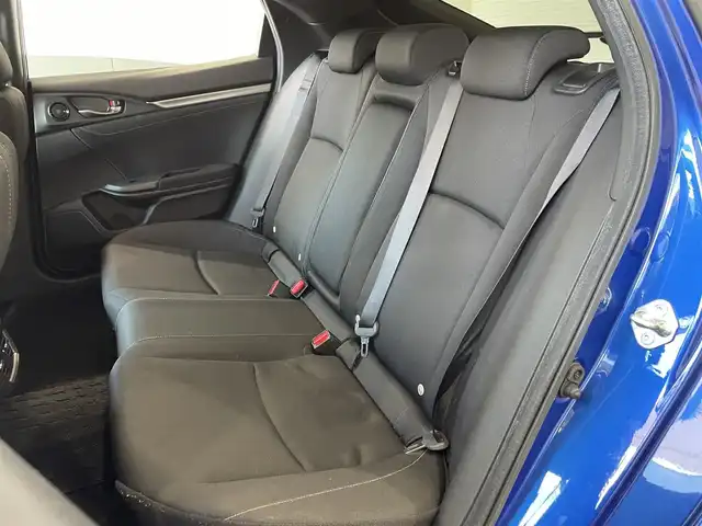 ホンダ シビック ハッチバック ホンダセンシング 福島県 2018(平30)年 4.6万km ブリリアントスポーティブルーメタリック2トーン ワンオーナー/純正メモリーナビ/CD/SD/BT/USB/ホンダセンシング/レーダークルーズコントロール/ステアリングリモコン/アイドリングストップ/バックカメラ/シートヒーター/ドライブレコーダー/ビルトインETC/オートライト/LEDヘッドライト/フォグライト/フロアマット