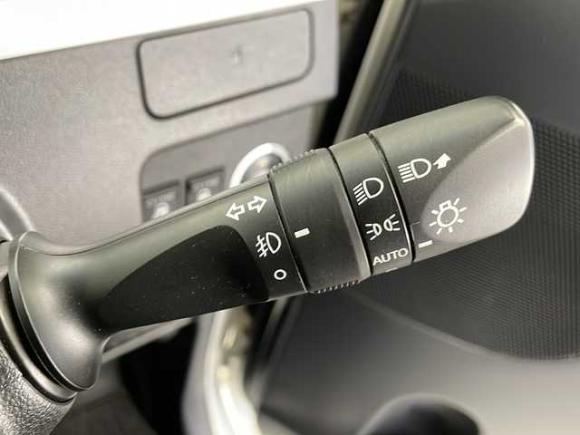 ダイハツ タント カスタム RS トップED SAⅡ 長野県 2016(平28)年 6.9万km パールホワイトⅢ メモリナビ/バックカメラ/フルセグTV/ETC/FM/AM/ドライブレコーダー（前方）/両側パワースライドドア/アイドリングストップ/横滑り防止装置/盗難防止装置/衝突被害軽減システム/電格ミラー/オートライト/エンジンスタートボタン/サンシェード/純正フロアマット/純正15インチアルミ夏タイヤ/ドアバイザー/スマートキー