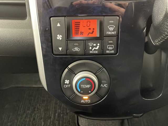 ダイハツ タント カスタム RS トップED SAⅡ 長野県 2016(平28)年 6.9万km パールホワイトⅢ メモリナビ/バックカメラ/フルセグTV/ETC/FM/AM/ドライブレコーダー（前方）/両側パワースライドドア/アイドリングストップ/横滑り防止装置/盗難防止装置/衝突被害軽減システム/電格ミラー/オートライト/エンジンスタートボタン/サンシェード/純正フロアマット/純正15インチアルミ夏タイヤ/ドアバイザー/スマートキー