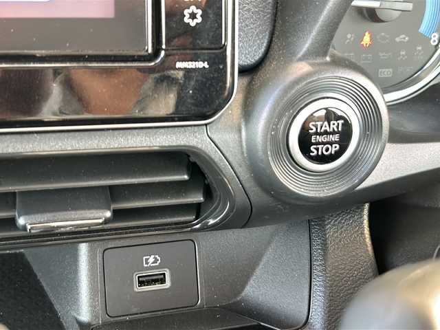 日産 デイズ ハイウェイスターG ターボ 静岡県 2022(令4)年 1.1万km グレーⅡ 純正ナビ/・ipod/SD/USB/SD/DVD/Bluetooth/・ラジオ/フルセグTV/主要装備/・全方位カメラ　/・ドライブレコーダー　/・ＥＴＣ２．０　/・ステアリングリモコン　/・アイドリングストップ　/・オートライト　/・オートハイビーム　/・エマージェンシーブレーキ　/・ＳＯＳコール　/・ＬＥＤヘッドライト/・プッシュスタート/・スマートキー/・フォグランプ/・純正フロアマット/・純正アルミホイール