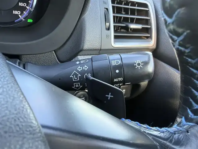 スバル レヴォーグ 1．6GT－S アイサイト 青森県 2014(平26)年 6.5万km クリスタルホワイトP 4WD/純正SDナビ・フルセグTV/CD・DVD・SD/バックカメラ/前席パワーシート/アイサイトver3/プリクラッシュブレーキ/追従クルーズコントロール/アクティブレーンキープ/サイド・カーテンエアバッグ/パドルシフト/ビルトインETC/前方ドライブレコーダー/純正フロアマット/LEDヘッドライト/フォグランプ/リアフォグランプ/社外17インチアルミ