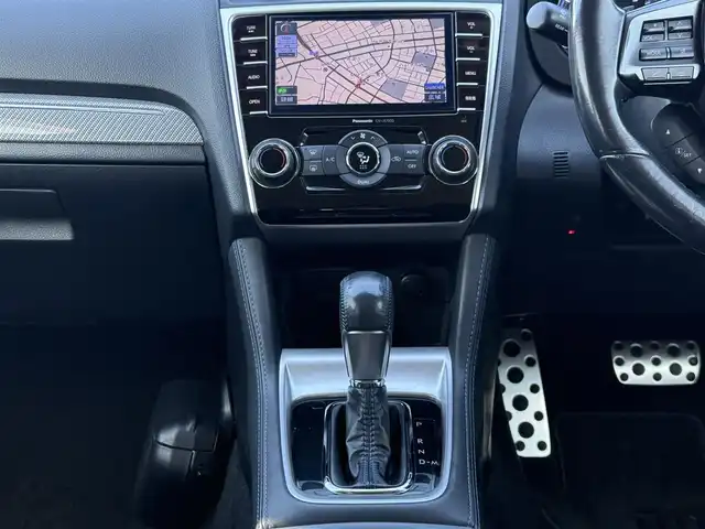 スバル レヴォーグ 1．6GT－S アイサイト 青森県 2014(平26)年 6.5万km クリスタルホワイトP 4WD/純正SDナビ・フルセグTV/CD・DVD・SD/バックカメラ/前席パワーシート/アイサイトver3/プリクラッシュブレーキ/追従クルーズコントロール/アクティブレーンキープ/サイド・カーテンエアバッグ/パドルシフト/ビルトインETC/前方ドライブレコーダー/純正フロアマット/LEDヘッドライト/フォグランプ/リアフォグランプ/社外17インチアルミ