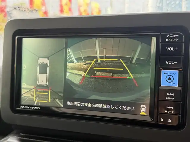 ダイハツ タフト G ダーククロムベンチャー 千葉県 2023(令5)年 0.8万km セラミックグリーンM 純正SDナビ（AM/FM/CD/DVD/Bluetooth/iPod）/フルセグTV/ガラスルーフ/バックカメラ/全方位カメラ/ドライブレコーダー/ETC/前後コーナーセンサー/車線逸脱警報/横滑り防止装置/衝突被害軽減ブレーキ/前席シートヒーター/LEDヘッドライト/フォグランプ/純正フロアマット/純正アルミホイール