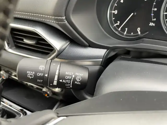 マツダ ＣＸ－８ XD ブラックトーンエディション 熊本県 2023(令5)年 2.7万km ポリメタルグレーM ワンオーナー車/純正ナビ　BT/USB/AppleCarPlay/AndroidAuto/AM/FM/・フルセグTV/全方位カメラ/・バックカメラ/前後ドラレコ/レザーシート/・全席シートヒーター/・D/Nパワーシート/ETC/パワーバックドア/電子パーキングブレーキ/・オートブレーキホールド/本革巻きステアリング/・ステアリングヒーター/・ステアリングリモコン/オートクルーズコントロール/置くだけ充電/プッシュスタート/・スマートキー/ロールサンシェード/全席オートエアコン/・前席デュアルエアコン/純正フロアマット/純正AW/LEDヘッドライト/・オートライト